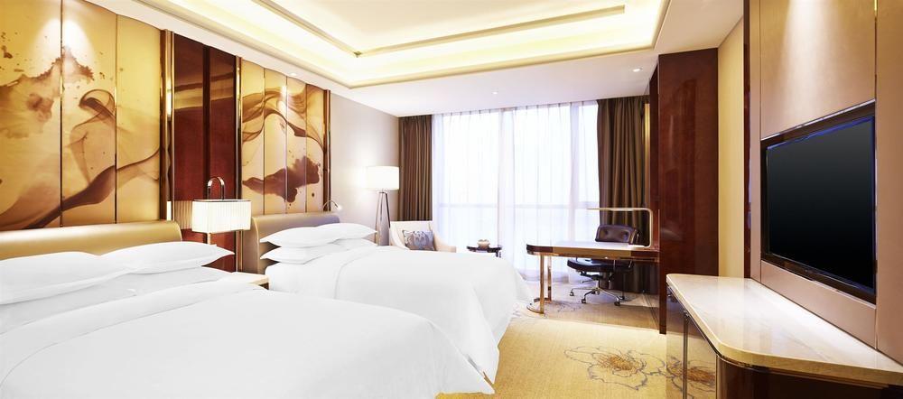 Sheraton Grand Zhengzhou Hotel Ngoại thất bức ảnh