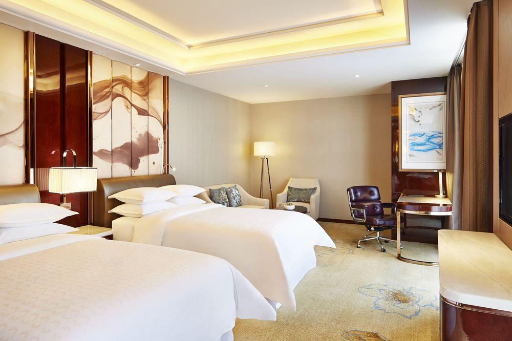 Sheraton Grand Zhengzhou Hotel Ngoại thất bức ảnh