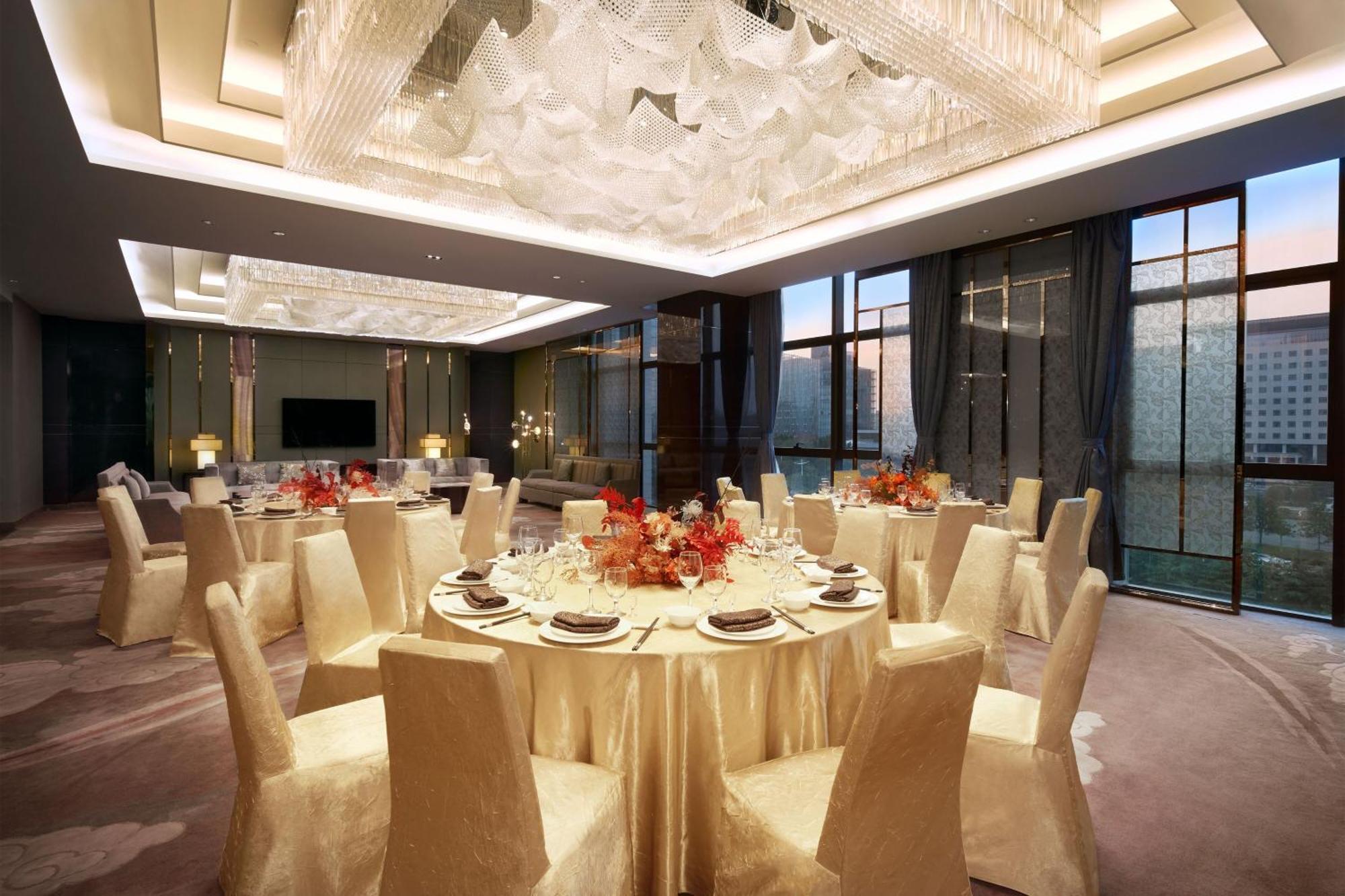 Sheraton Grand Zhengzhou Hotel Ngoại thất bức ảnh