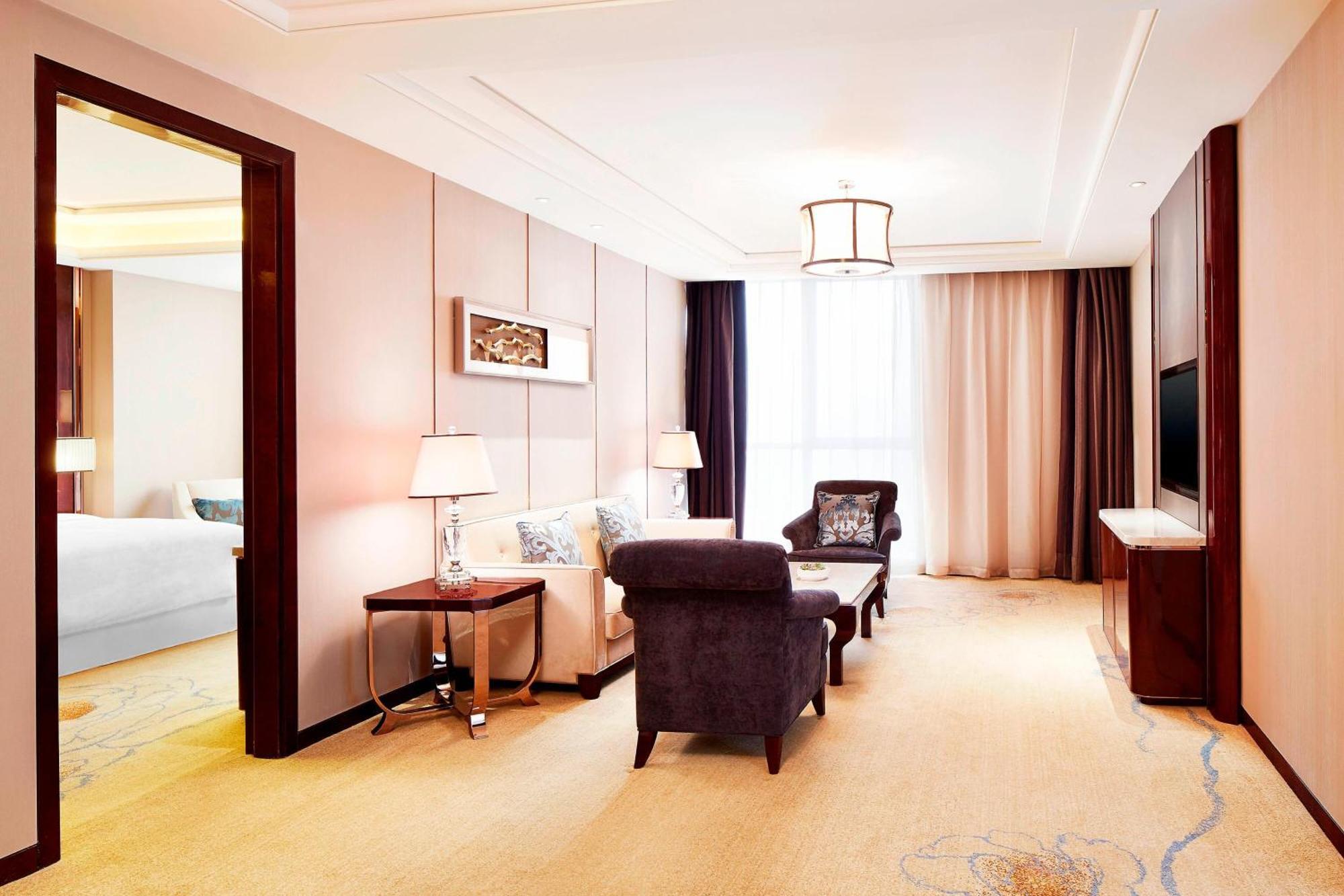 Sheraton Grand Zhengzhou Hotel Ngoại thất bức ảnh